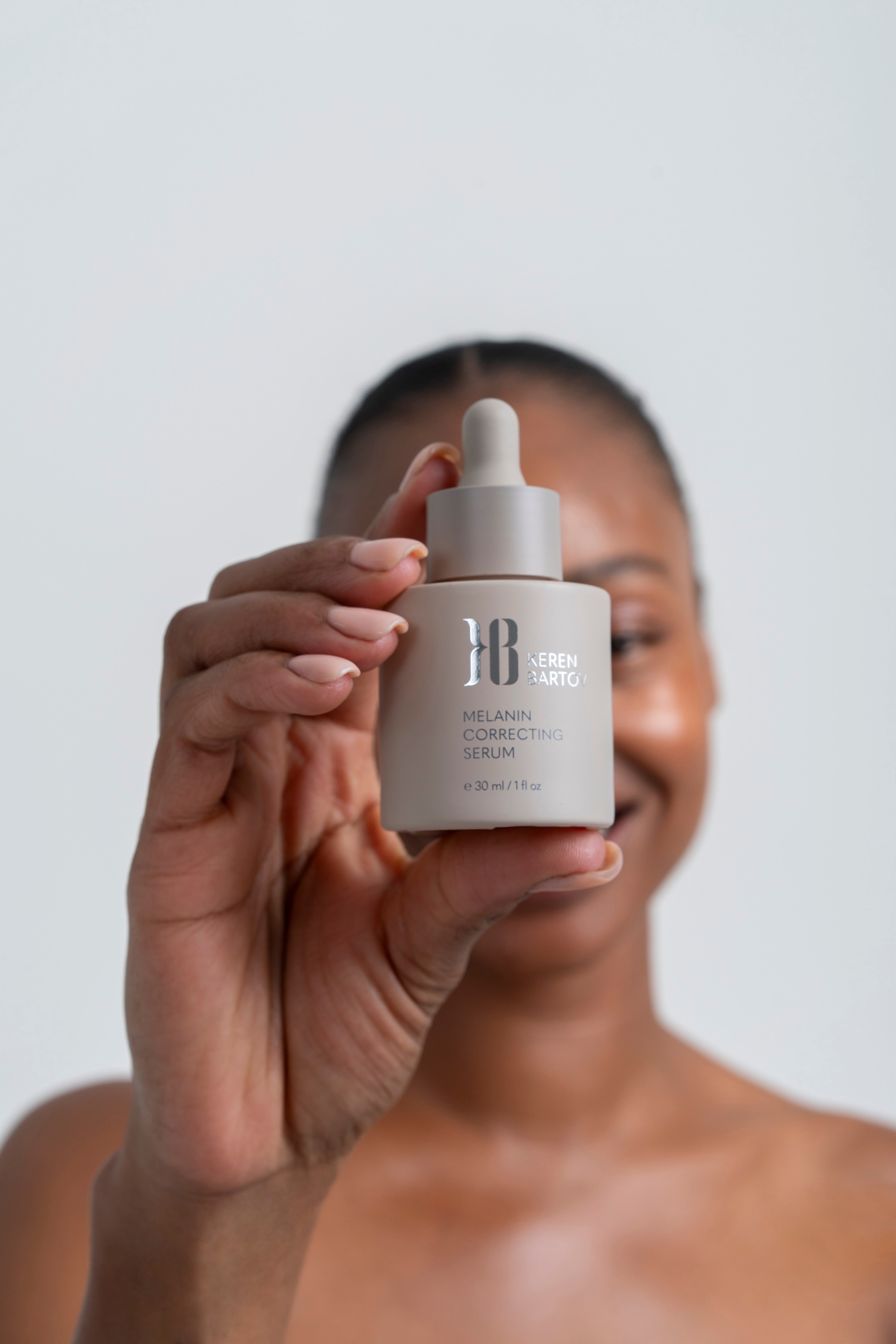 MELANIN CORRECTING SERUM