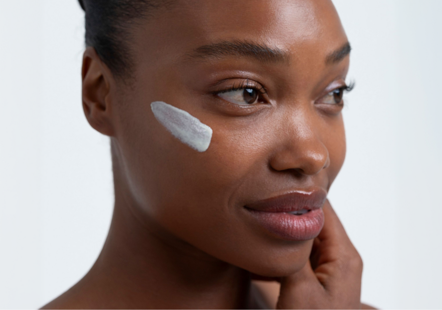 Top Ingredients to Avoid for Oily and Acne-Prone Skin in 2026