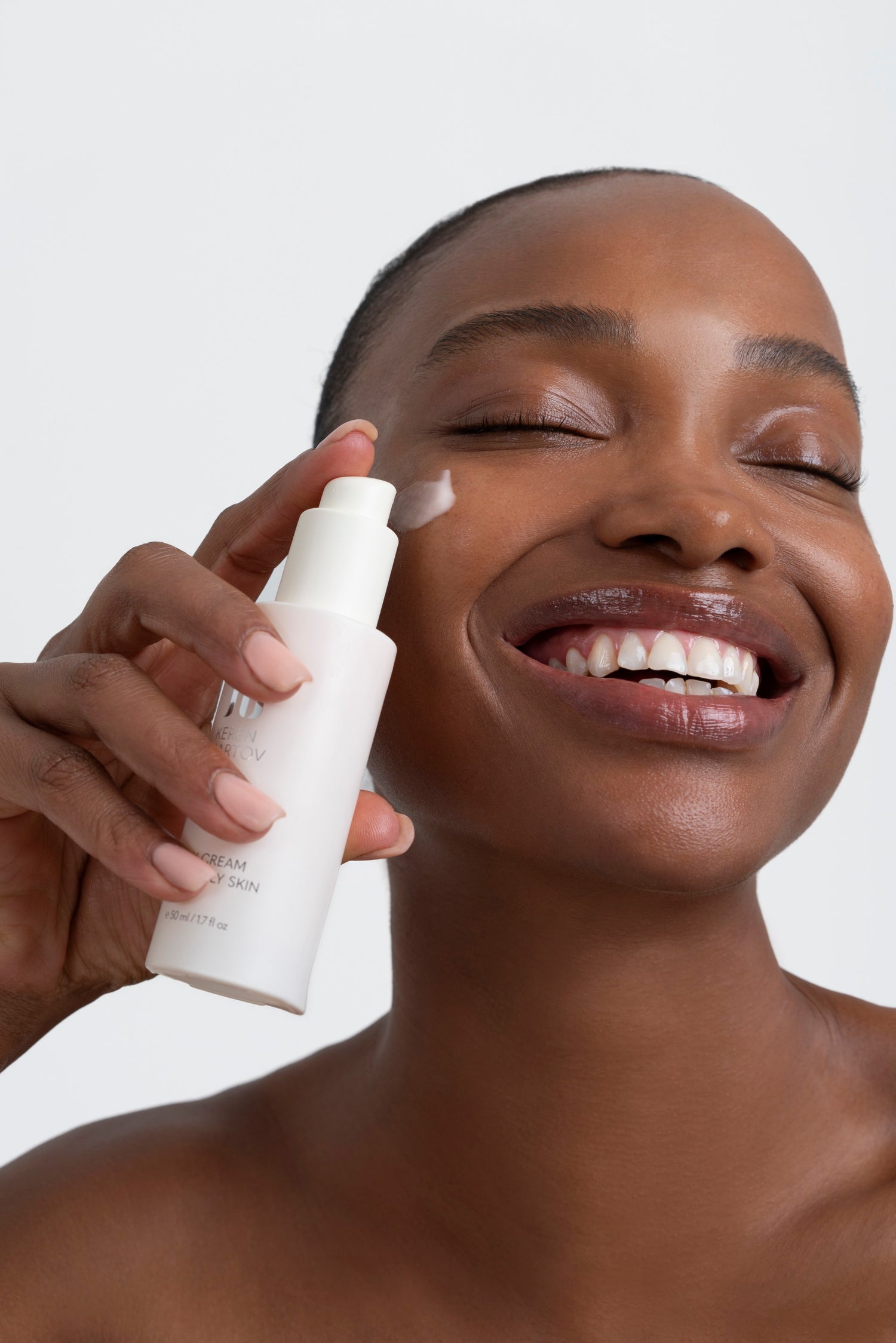 DAY CREAM FOR OILY SKIN